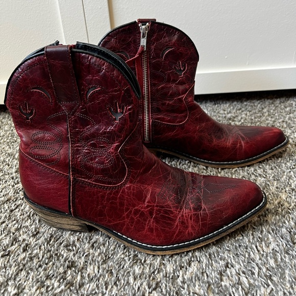 Dingo Women’s Red Cowboy Boots Leather Cactus Moon Size 8 - Picture 3 of 15